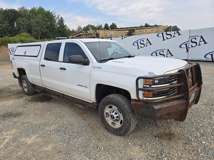 2015-chevrolet-2500hd-image-7