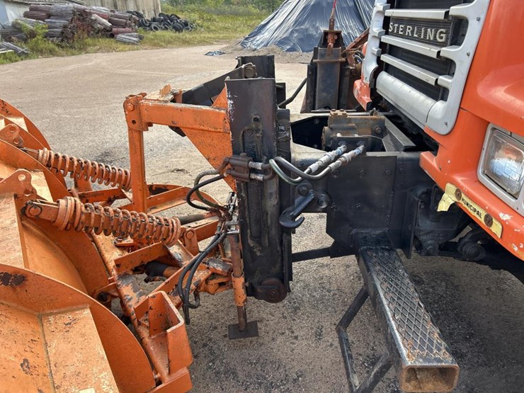 2002-caterpillar-3126-image-22