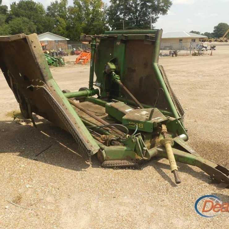 JOHN DEERE 1518