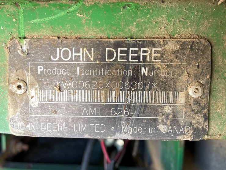 john-deere-gator-image-12