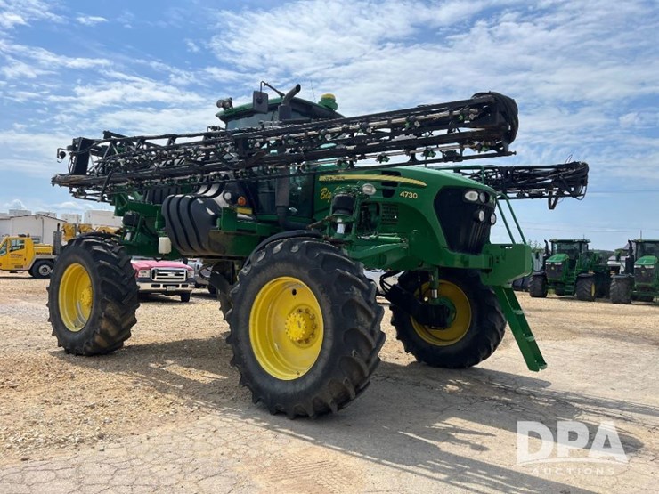 2014-john-deere-4730-image-6