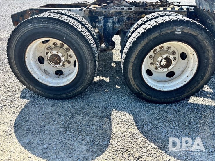 1998-cummins-m11-image-39
