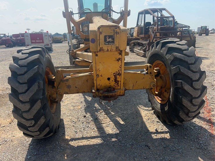 john-deere-770-image-7