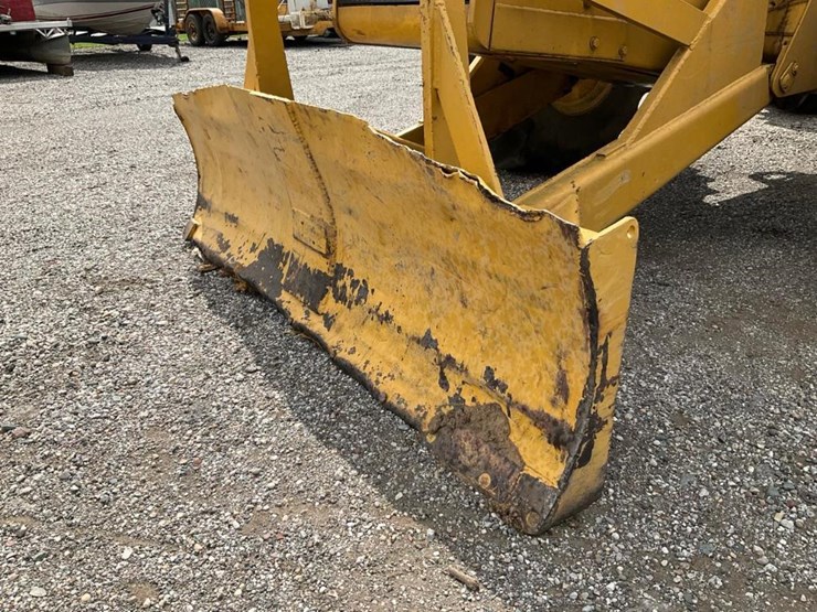 1985-deere-648d-image-10
