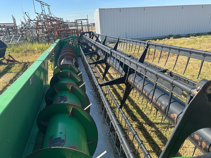 2006-john-deere-625f-image-32