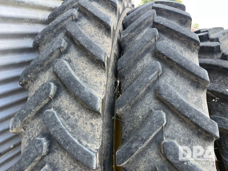 john-deere-4730-image-4