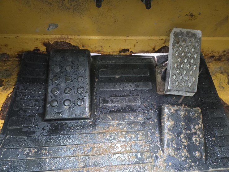 caterpillar-257b3-image-54