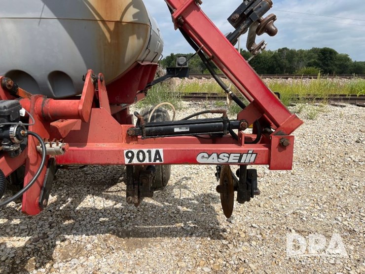 case-ih-2800-image-12