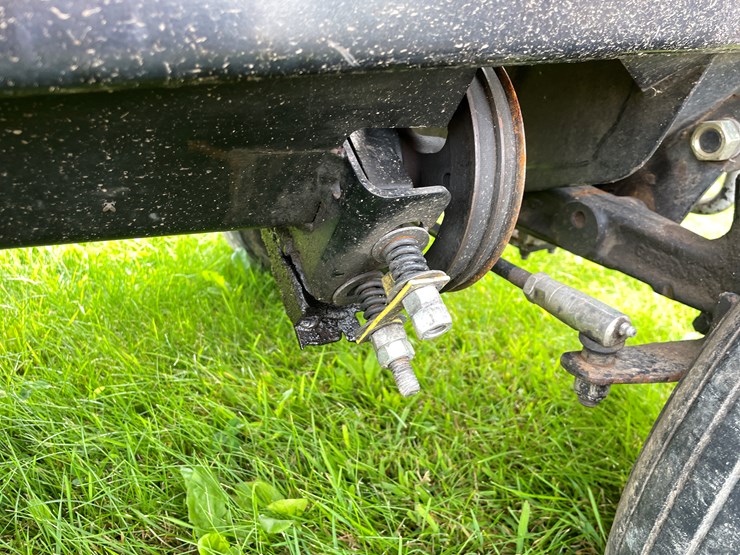 john-deere-f911-image-70