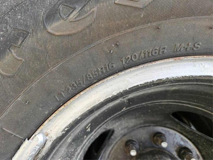 2004-ford-f350-image-40