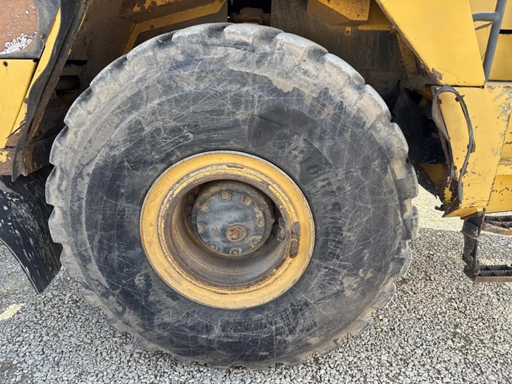 komatsu-hm400-2-image-75
