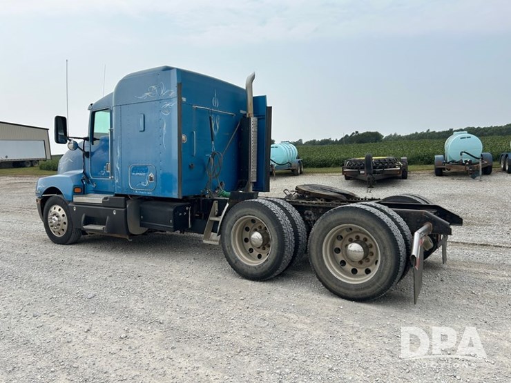 1999-kenworth-t600-image-4