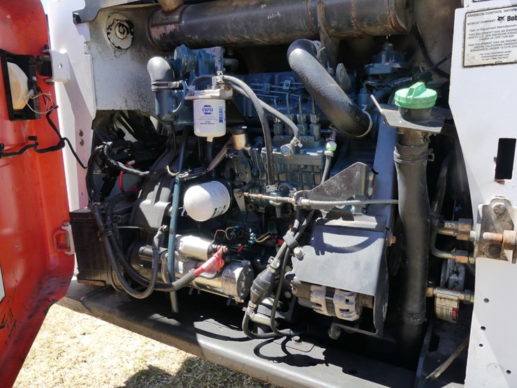 2012-bobcat-s850-image-9