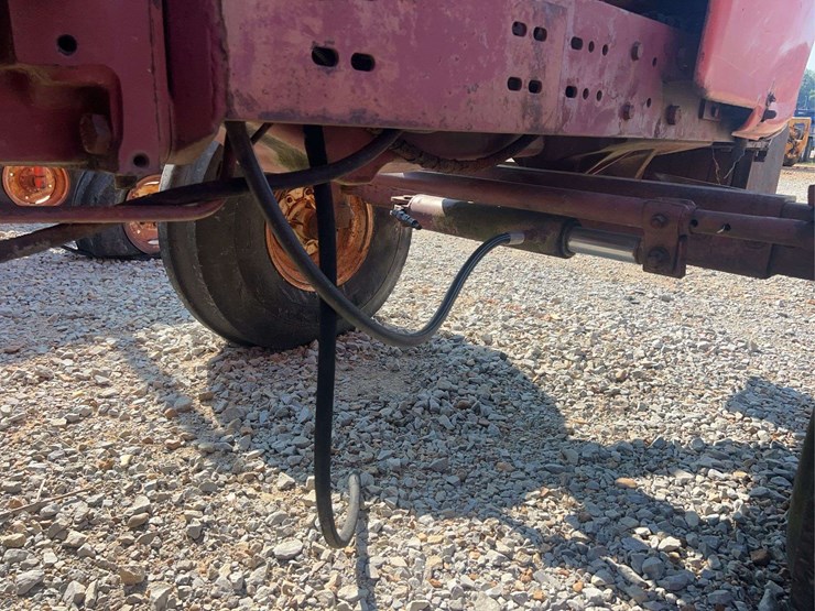 agco-allis-7060-image-23