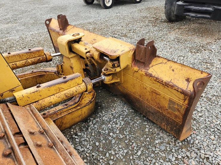 caterpillar-d3-image-12