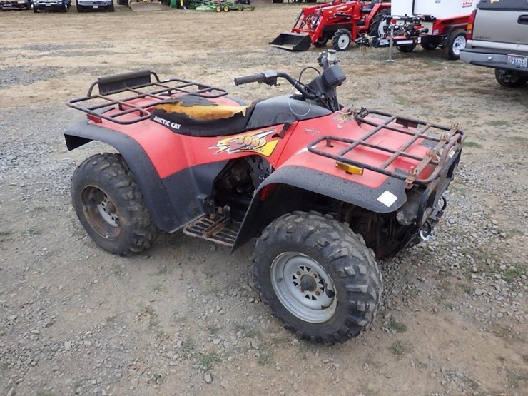 arctic-cat-300-image-2