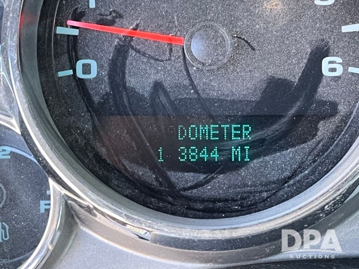 2012-gmc-3500hd-image-50