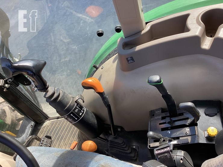 2016-john-deere-5075e-image-15