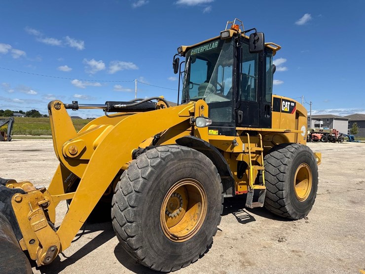 caterpillar-928hz-image-2