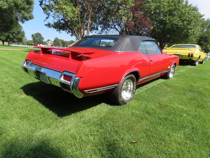 1971-cutlass-supreme-convertible-image-9