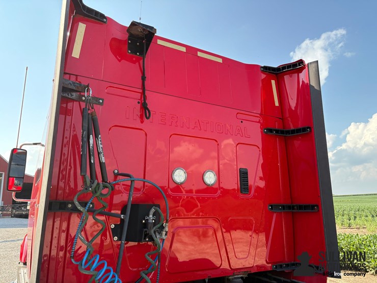 2013-international-prostar-image-14