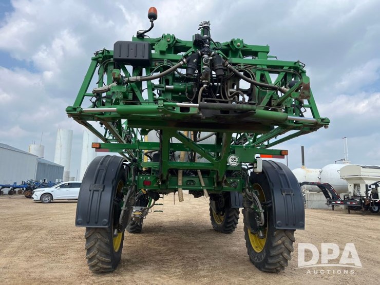 2018-john-deere-r4045-image-14