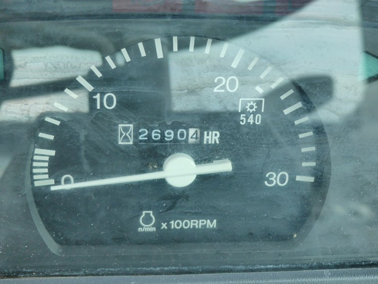 2005-kubota-m105s-image-15