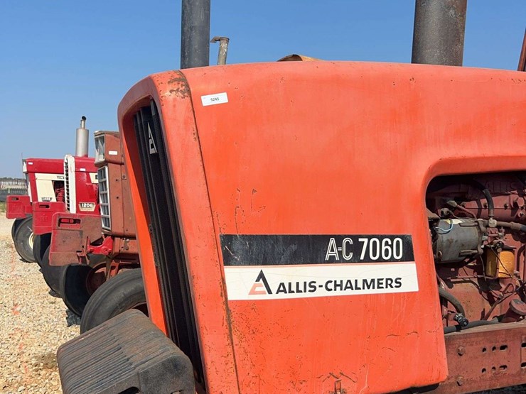agco-allis-7060-image-10