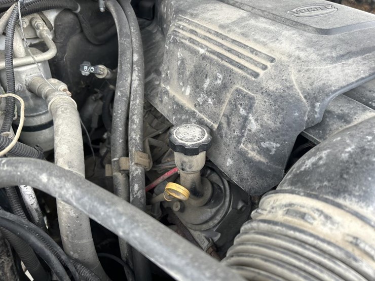 2011-chevrolet-2500hd-image-38