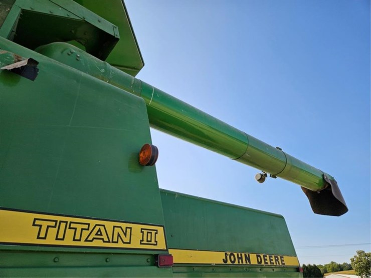 john-deere-7720-titan-ii-image-28