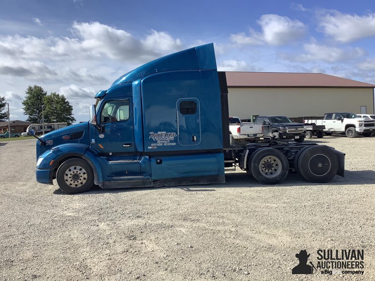 2019-peterbilt-579-image-8