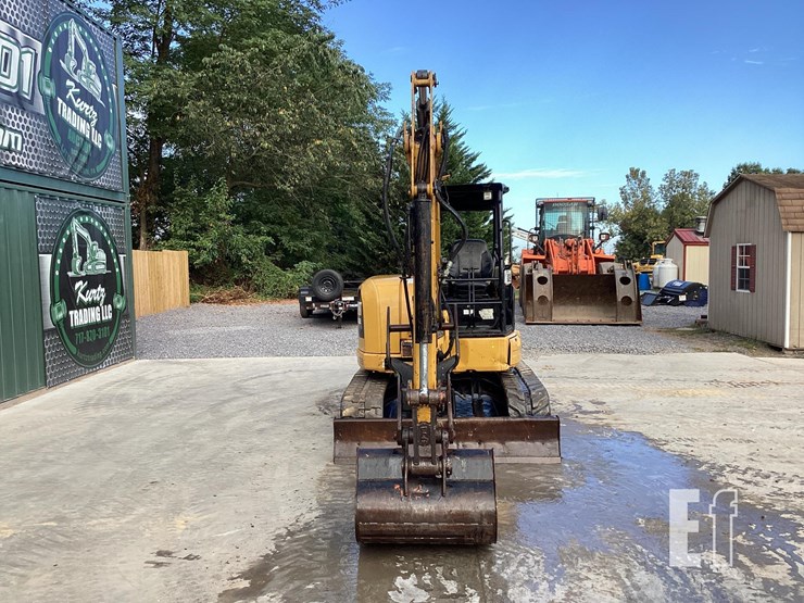 2015-caterpillar-305.5e2-cr-image-7