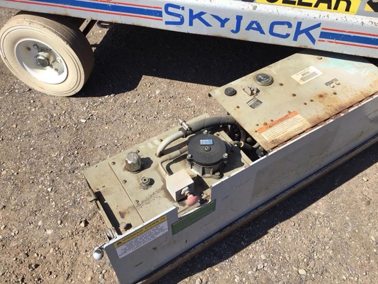 2000-skyjack-sjiii4626-image-10