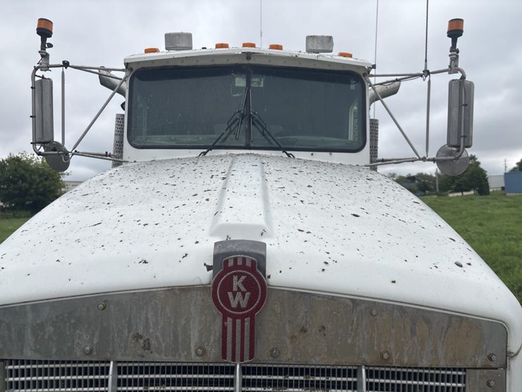 2004-kenworth-t800-image-8