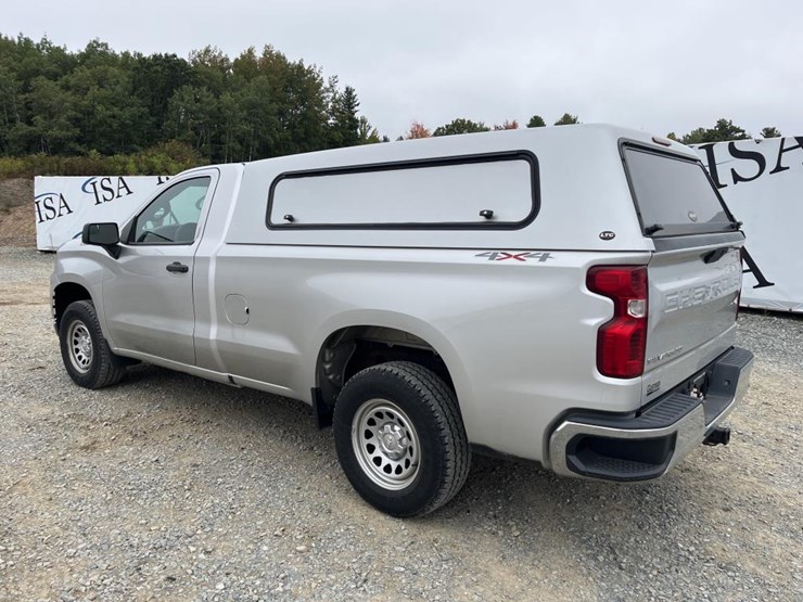 2020-chevrolet-silverado-1500-image-3
