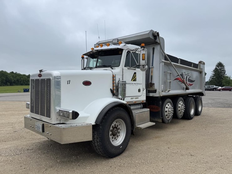 1995-peterbilt-359-image-1