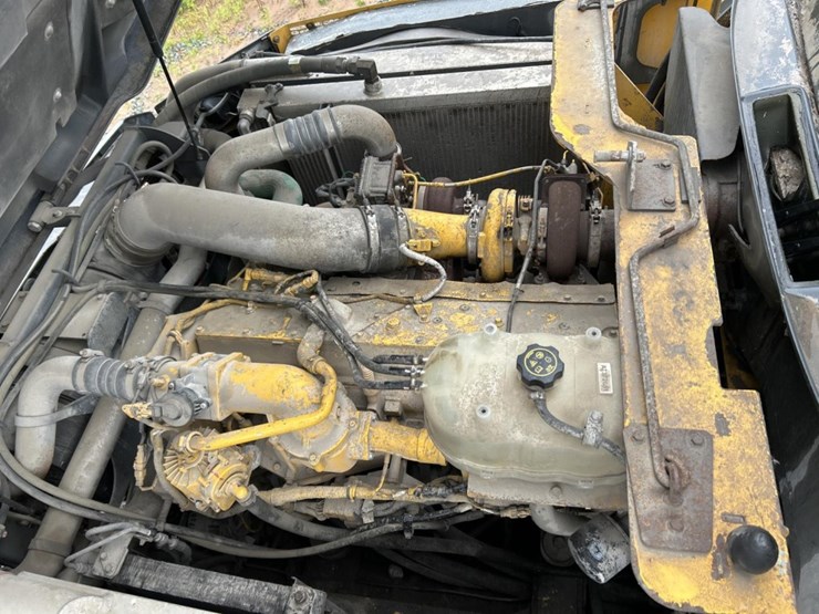 2014-deere-460e-image-33
