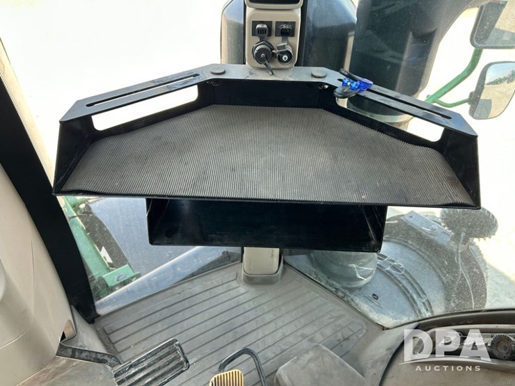 2020-john-deere-2020-image-42