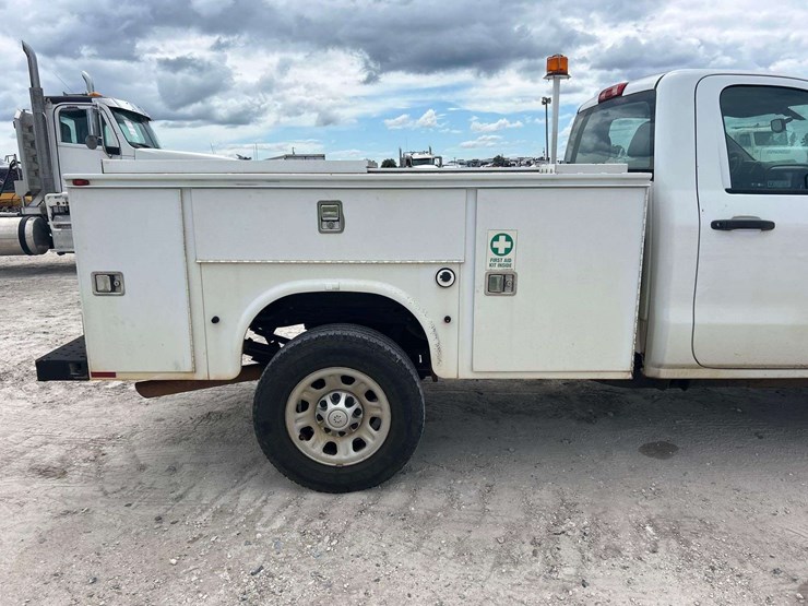 2016-chevrolet-silverado-3500hd-image-20
