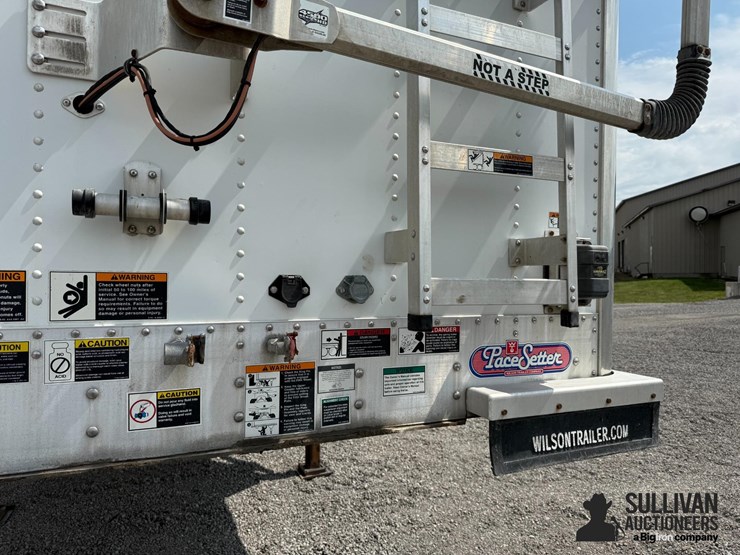 2014-wilson-grain-trailer-image-14