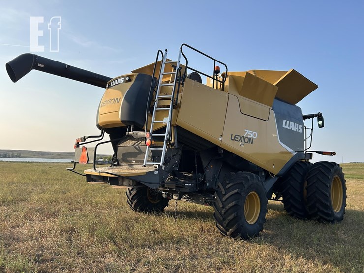 2013-claas-lexion-750-image-5