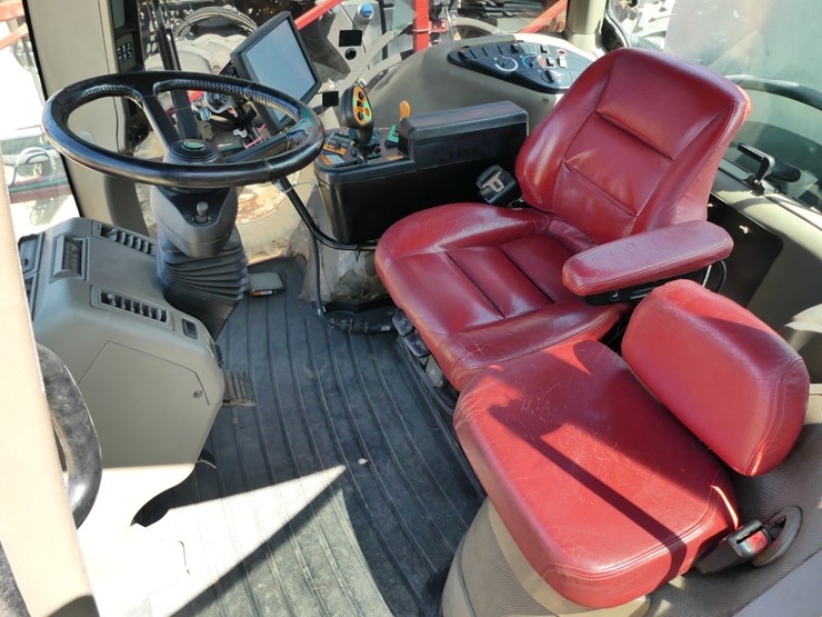 case-ih-patriot-3250-image-13