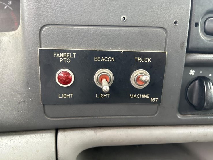 2000-ford-2000-image-51
