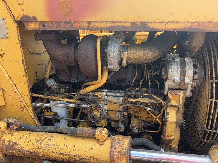caterpillar-d5c-image-22
