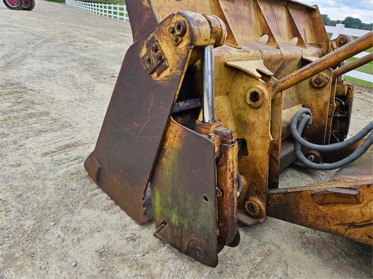 caterpillar-955l-image-12