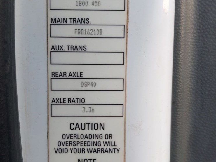2016-kenworth-t680-image-8