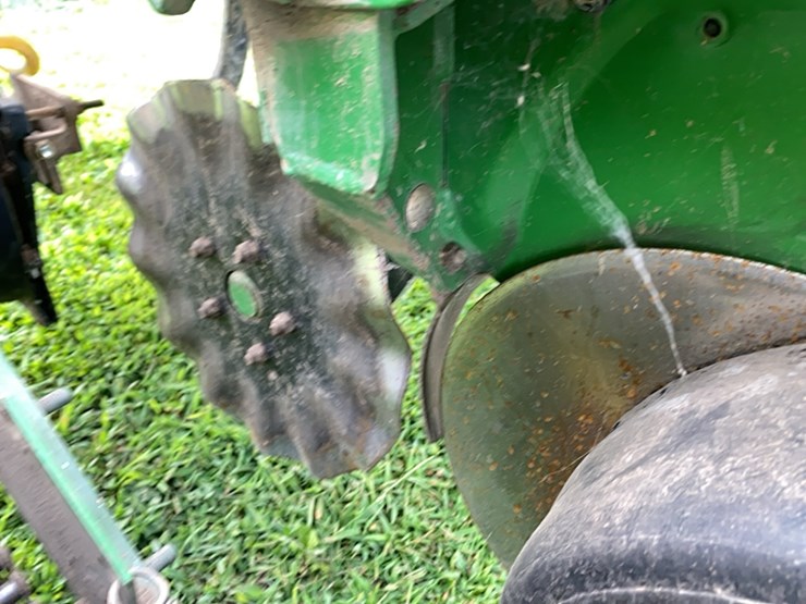 john-deere-1750-image-19