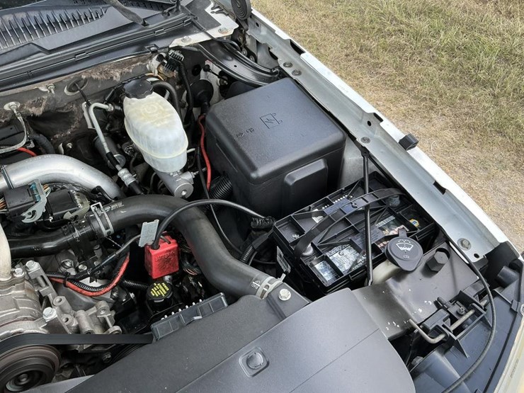 2007-chevrolet-3500-image-64