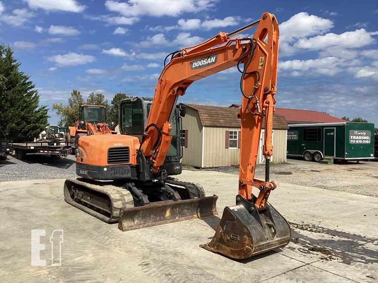 2019-doosan-dx85r-3-image-6