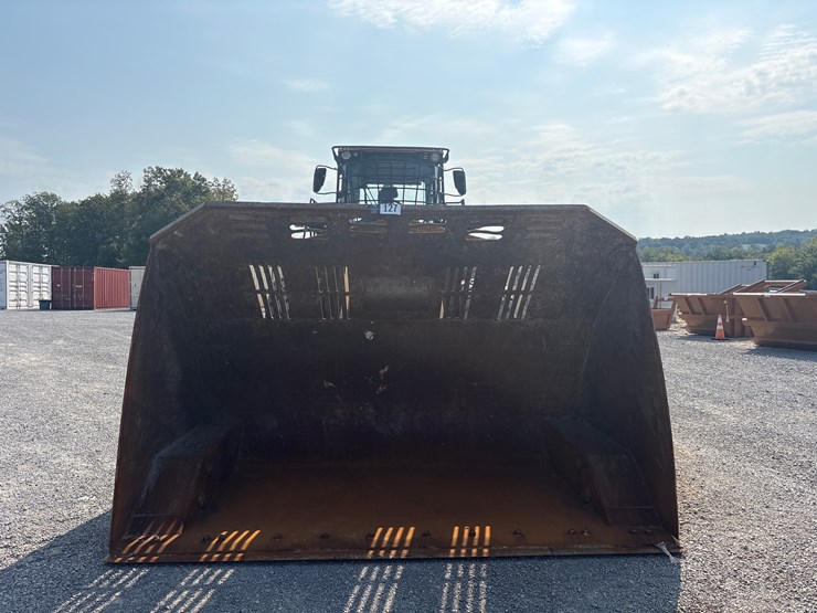 2016-caterpillar-950m-image-2